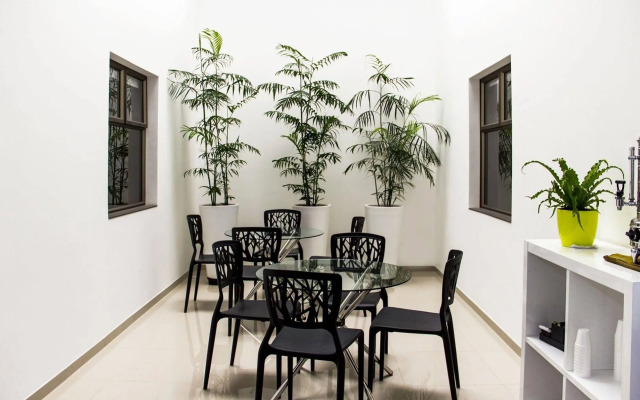 Hotel Zona A