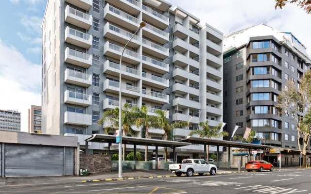 Toodles This Cbd Apartment Is Ready To Delight