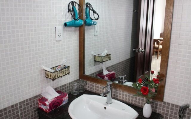 Romantic Hotel
