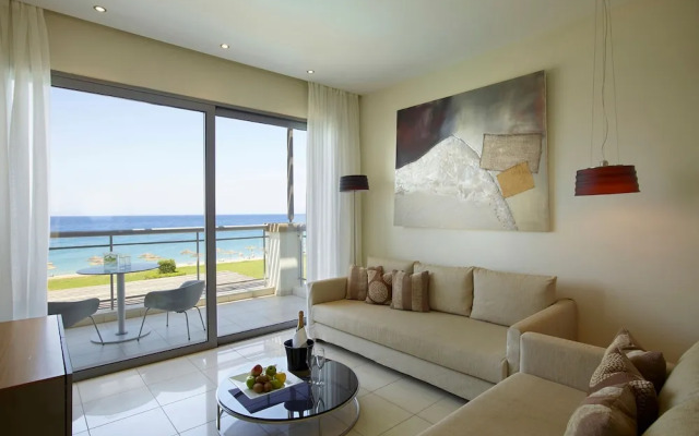 The Ixian Grand & All Suites Hotel