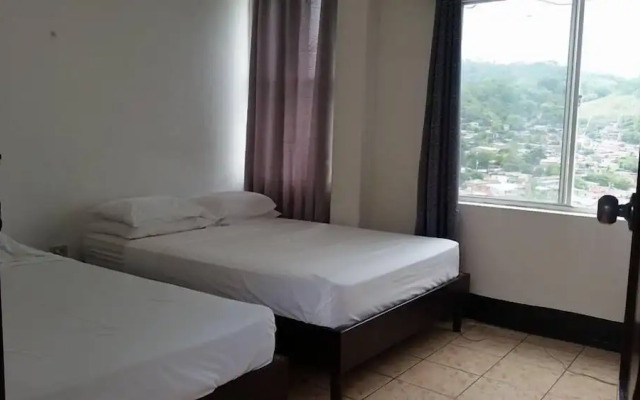 Hotel Sobalvarro