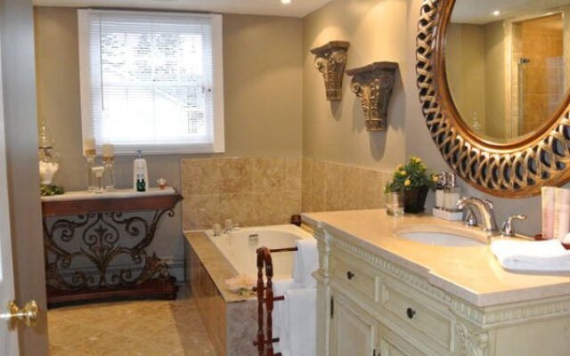 The Georgian Residence Luxury Boutique Suites