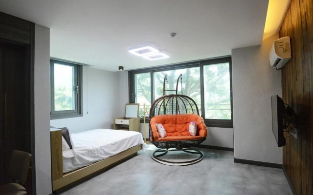 Geoje Wahyunbeach Pension