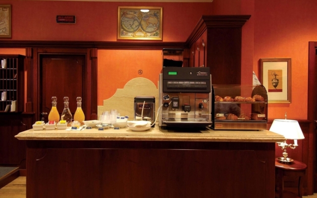 Ata Hotel De Angeli