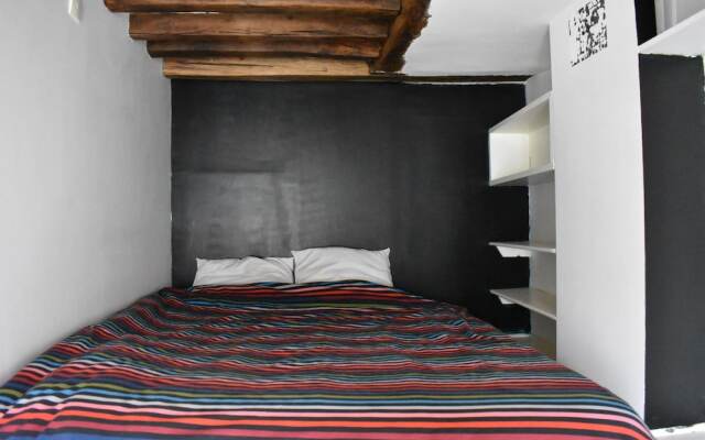 Studio Apartment in Saint-germain-des-prés & Saint-michel