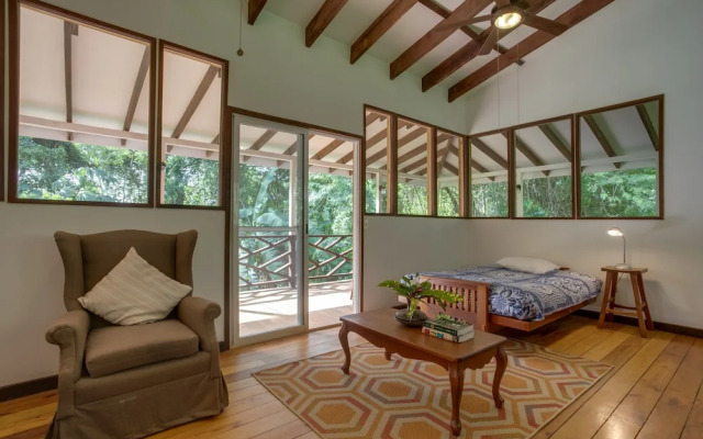 DuPlooys Jungle Lodge