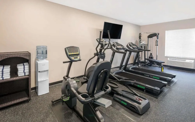 Wingate By Wyndham Asheville Airport