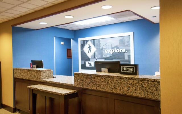 Hampton Inn Metairie