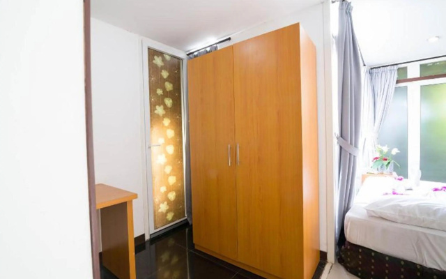 Aqua Bali Villa – Guest Rooms – Kerobokan Kelod