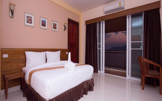 Royal Hill Satun Hotel