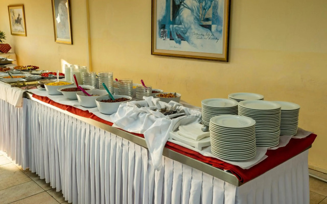Dolphin Resort Hotel & Conference