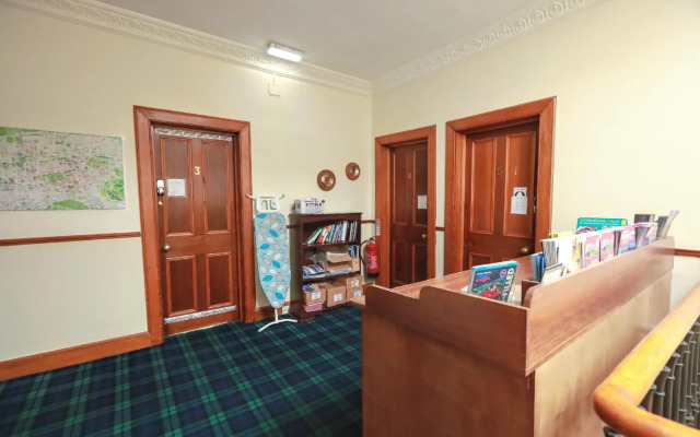 Airdenair Guest House