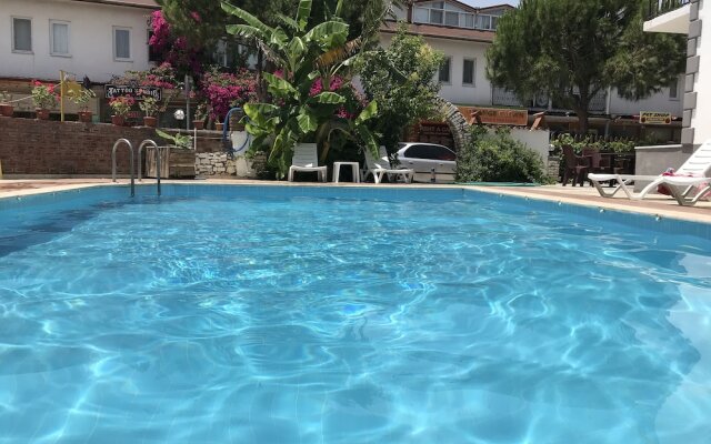 Moonlight Apart Hotel