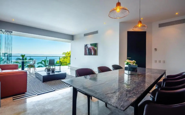 PARAMOUNT BAY 308 Great Views & Relaxing 3BR
