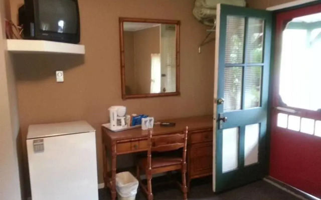 Sanfar Resort & Restaurant