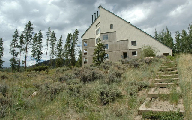 Pines Condominiums in West Keystone by Key to the Rockies