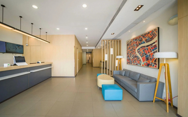 HanTing Hotel (Shanghai Hongqiao Railway Station Beizhai Road) – Lobby – Shanghai