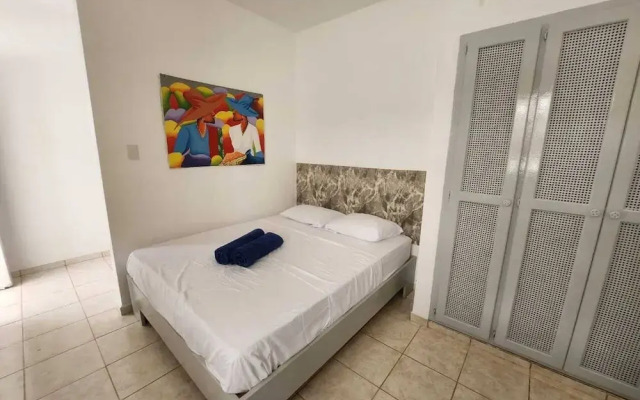 Secure 4-pers Apartment Close to the Beach