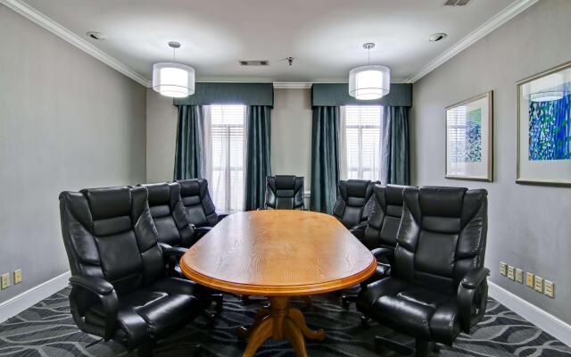 Homewood Suites By Hilton Memphis Poplar