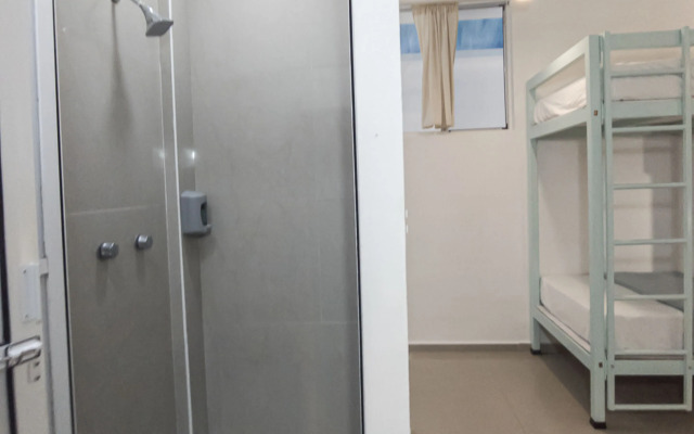 Hostal Lezzoto 2.5 Beach - Hostel