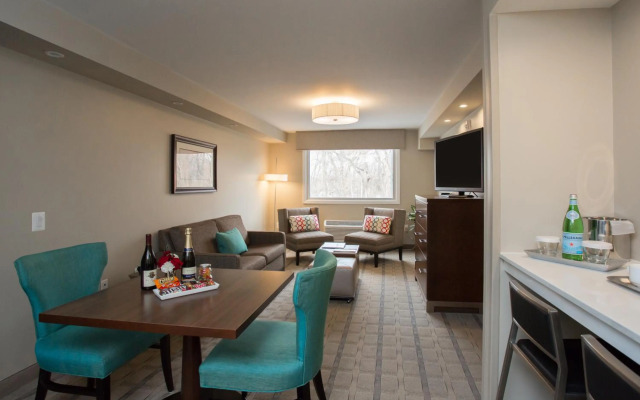 The Kenilworth Hotel - Newark Airport West
