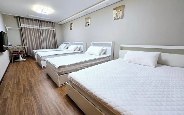 Incheon Airport Guesthouse L