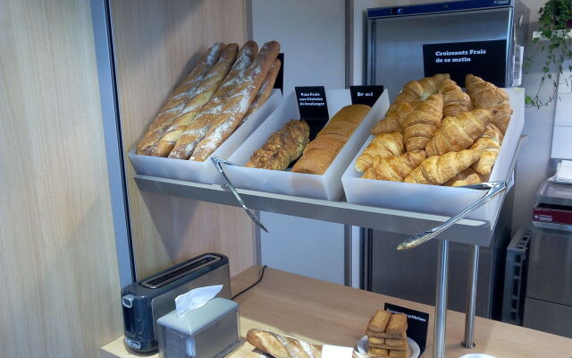 B&B HOTEL Clermont-Ferand Nord Riom