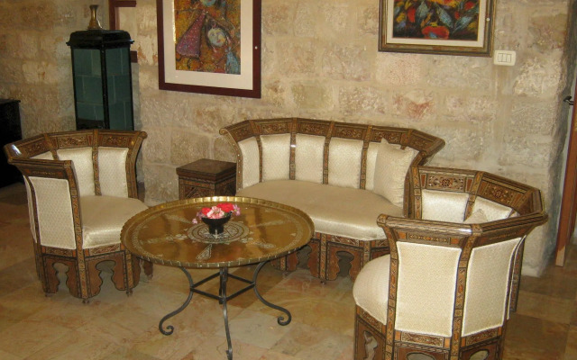 St. George’s Cathedral Pilgrim Guesthouse – Jerusalem