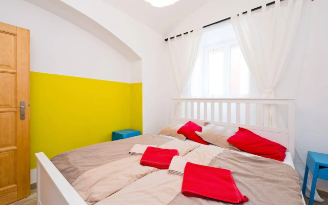 Budget Apartment