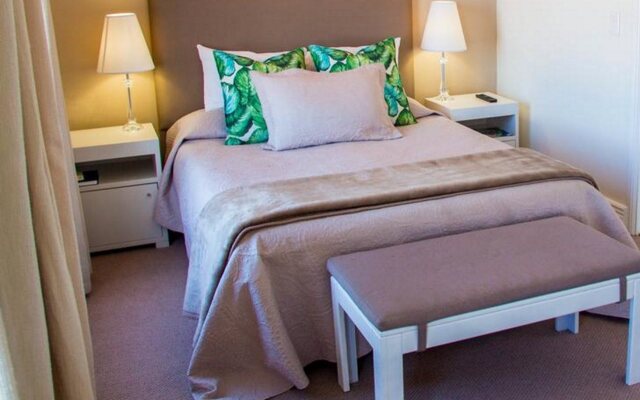 Milkwood Manor on Sea Hotel