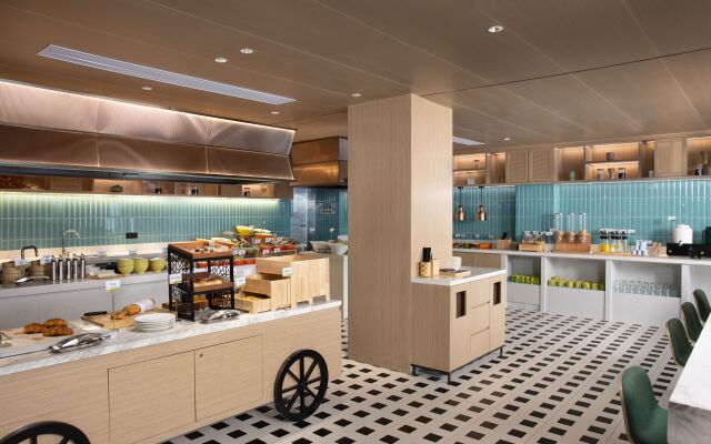 Colcord Hotel Oklahoma City, Curio Collection by Hilton