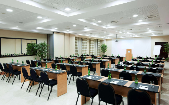 NH Timisoara Hotel