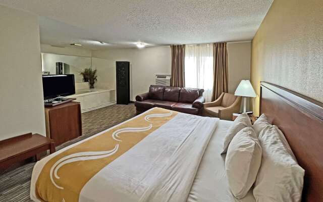 Quality Inn Mitchell I-90