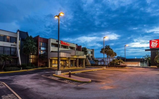 Tropical Palms Hotel