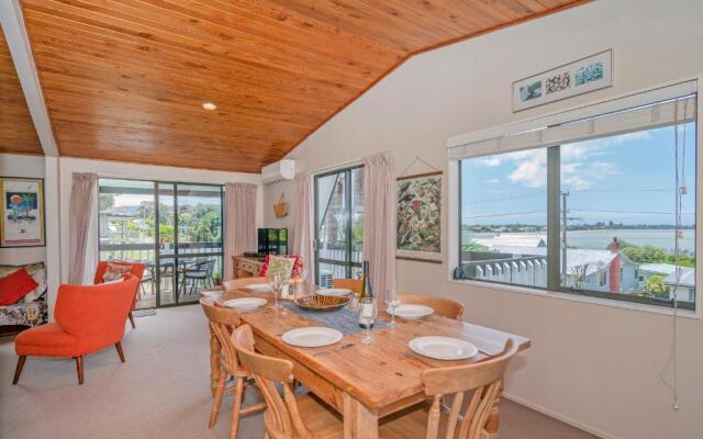 Harbour View Bed & Breakfast