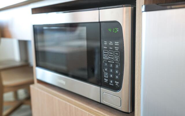 Spray Beach Oceanfront Hotel