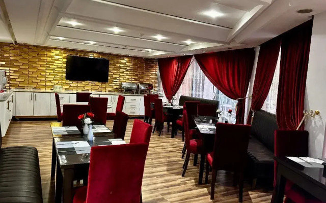 Hôtel Les Trois Palmiers