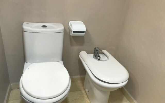 Ibiza White Aparts