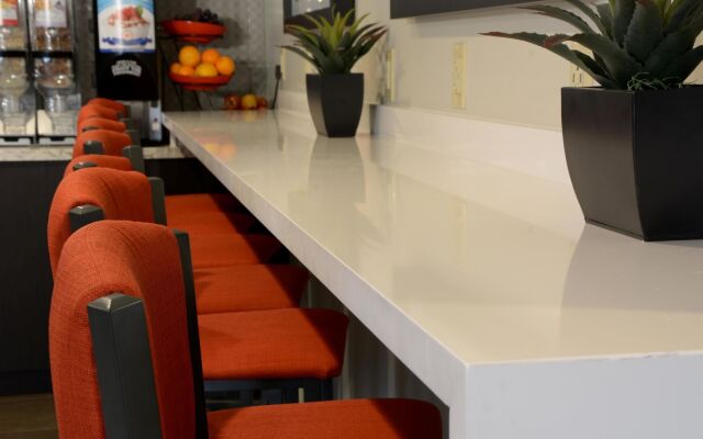 Best Western Plus Austin Central