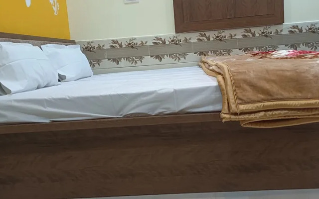 Hotel Abhi Palace