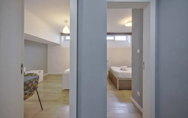 Jamor Terrace by Homing