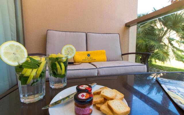 Apartment Salgados Beach- D´alma Garden View