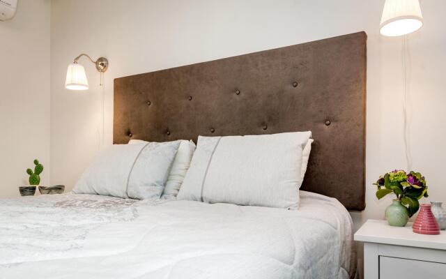 PDM - Elegant Apartment with Breathtaking Sea view