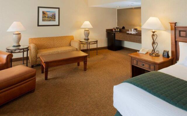 DoubleTree by Hilton Hotel Missoula - Edgewater