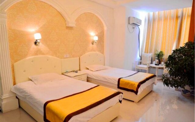 Yuchen Theme Hotel