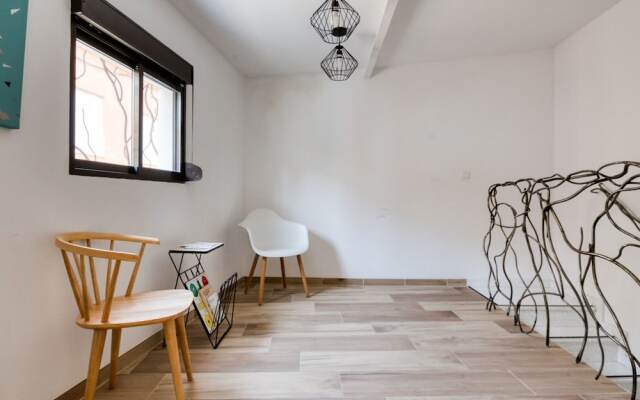 Quaint Vacation Apartment with Hot Tub & Hammam