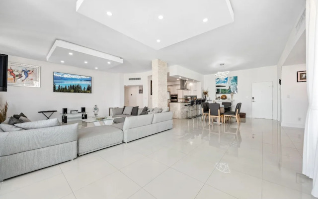 Sian Oceanfront Condos