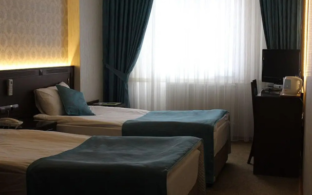 4 Eylül Otel