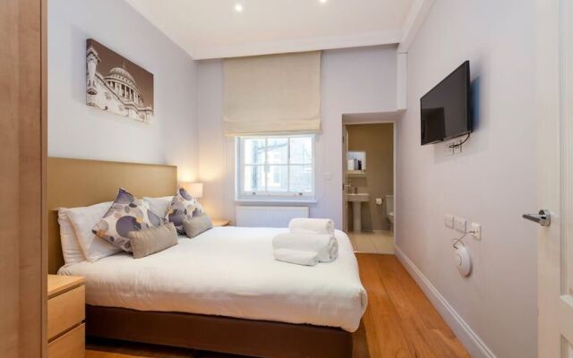 12 London Street Apartments