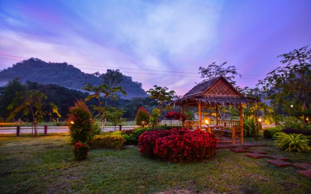 Family Resort Khao Yai (Pet-friendly hotel)